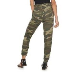 SO Women's Green Camo Jogger Pants